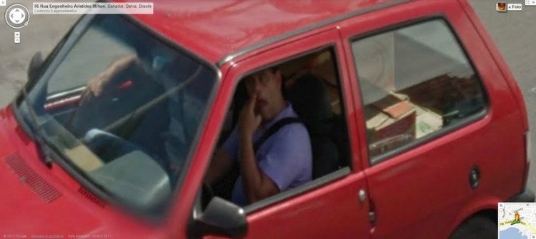 google-street-view-nose-picker