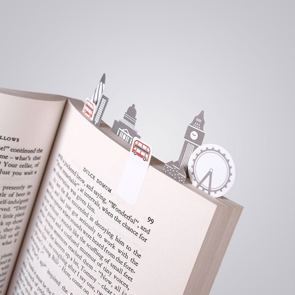 Tiny-paper-bookmarks-let-you-grow-charming-miniature-worlds-in-your-books__880r