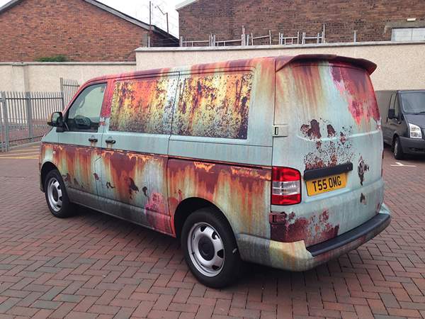 rusty-car-vinyl-wrap-vw-van-clyde-wraps-5r