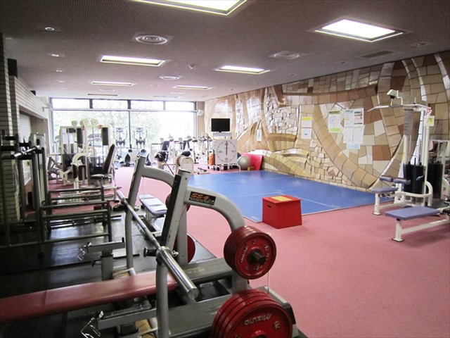 facilty_ph_08_l_R