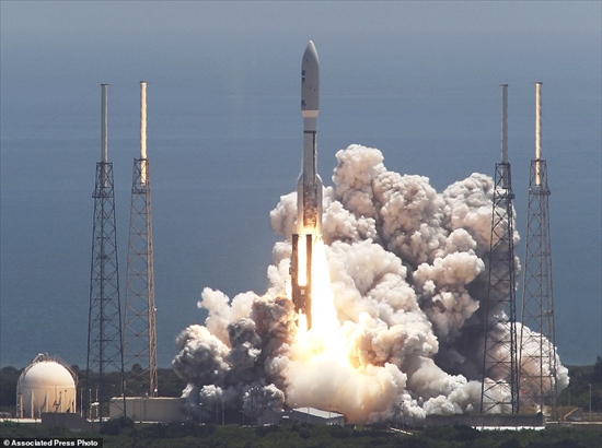 2roJlpm38i7cdc0d458ed99e183c-3673207-Juno_launched_in_2011_This_image_shows_an_Atlas_V_rocket_carryin-a-1_1467620652502_R