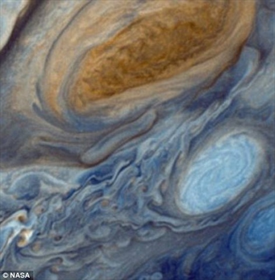 35EEBD4000000578-3673207-Nasa_hopes_to_uncover_more_about_one_of_the_most_iconic_features-m-2_1467620752728_R