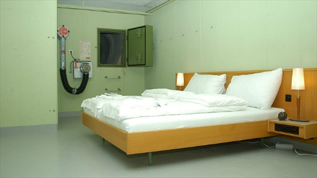 800px-null_stern_hotel_crop_R