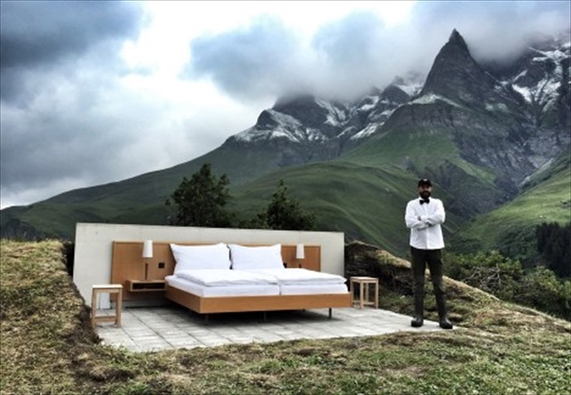 null-stern-hotel-switzerland-alps_dezeen_936_5-468x324_R