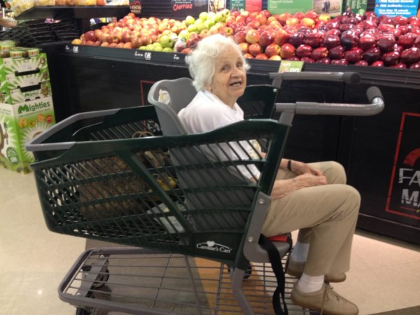 Senior-using-CC-1024x768r