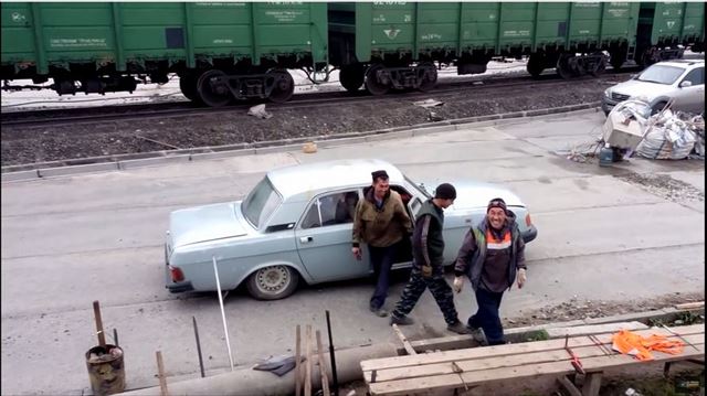 car01_640