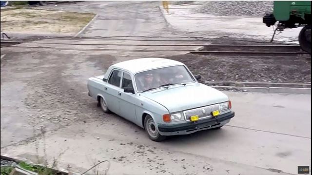 car02_640