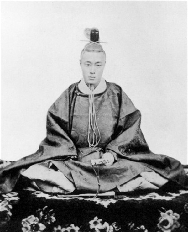 Tokugawa_yoshinobu_R