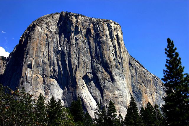 800px-Yosemite_El_Capitan_R