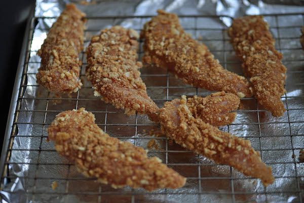 【ほぼ一致】美味しそうな唐揚げ?フライドチキン?正解は分かるかな?