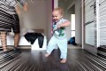 わずか1歳8ヶ月の天才ダンサー!お父さんの踊りを真似て楽しくダンスする姿がかわいい