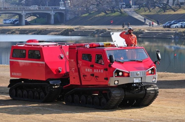 【今日は何の日？】11月9日は“１１９番の日”日本で唯一の全地形対応車両レッドサラマンダーを見よ