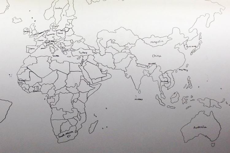 【驚愕の能力】11歳の自閉症の少年が記憶だけを頼りに描いた世界地図が凄すぎる!