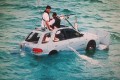 これはスゴい!スバルのインプレッサが水陸両用車に!