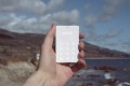 もうスマホはダサい！？これからはシンプルすぎる携帯がやってくる
