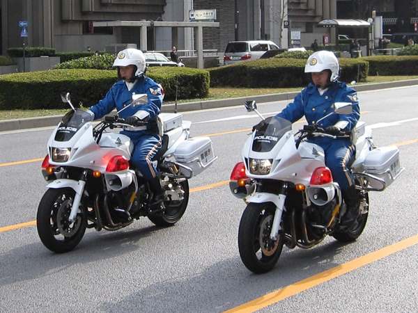 白バイCB1300_SUPER_BOL_D'ORr