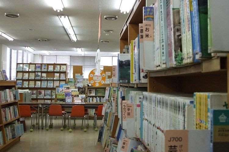 「逃げ場所に図書館も思い出して」鎌倉市図書館が投稿した"命を繋げるツイート"が心にグッとくる