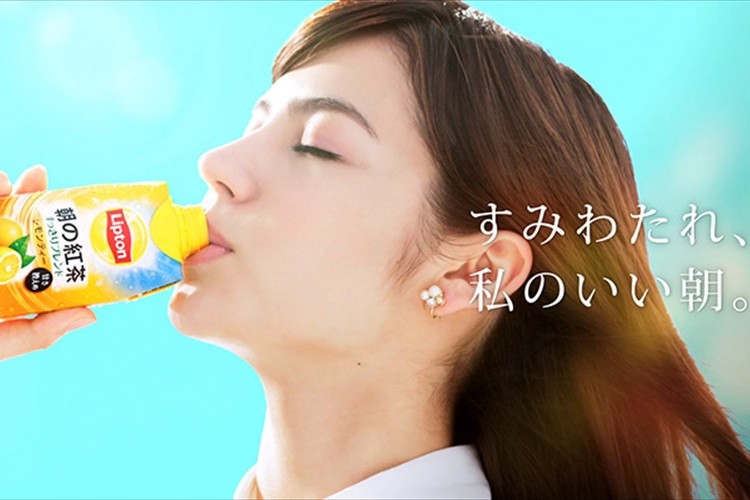 紅茶業界に新たな争いの予感!?午後ならぬ「朝の紅茶」が発売!
