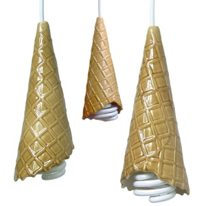 x3_Beige_Cone_Lamps_Cut_ALEX_GARNETT