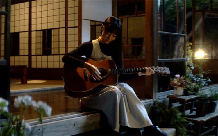 伊藤歩が歌う「星めぐりの歌」 すれ違う親子の物語に涙が…