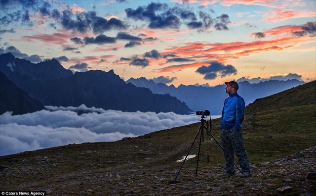 2D4C489800000578-0-image-a-22_1444563165979_R