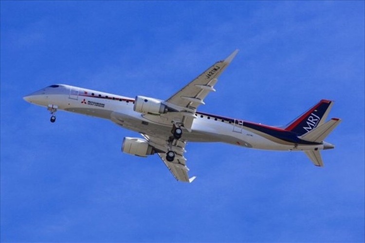 歴史が動いた!“53年ぶりの国産旅客機”となる「MRJ」が初飛行に成功!