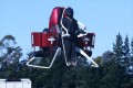 「空飛ぶ消防士」が出動!ドバイの消防局が超高層ビルの火災対策として導入!