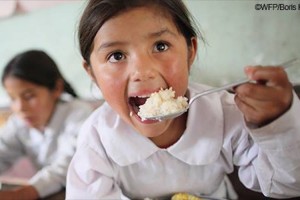 たった60円で救えるいのちがある！国連が世界初の飢餓撲滅アプリを公開！