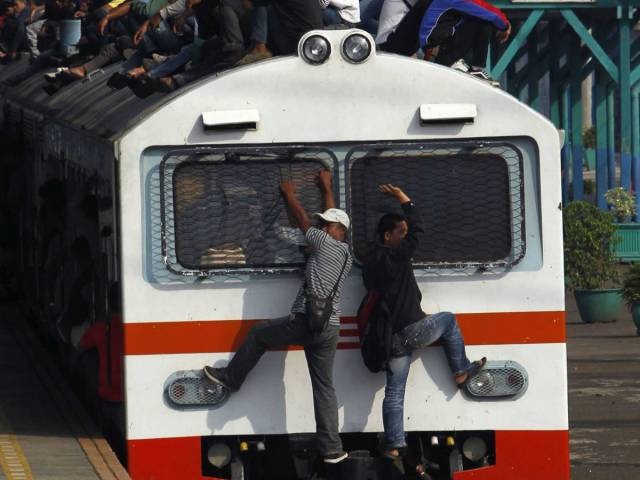 world_cities_where_it_totally_sucks_to_be_a_commuter_640_09_R