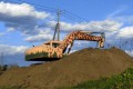 群馬県でよく見かける“キリン仕様のショベルカー”が可愛らしいと話題に!