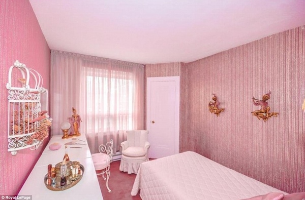 article-0-1D0F3A2400000578-407_964x635r