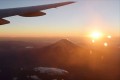 地上5000mの絶景!JALが「初日の出フライト」…初日の出と初富士を鑑賞!