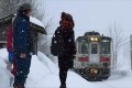 卒業式へ最後の通学…“一人の女子高生のために続いた駅”も共に卒業へ