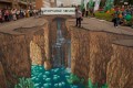 「なんでこんな所に穴が!?」路上に描く3Dアートが本物と錯覚してしまうほど凄すぎる