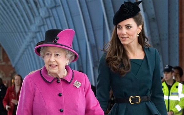 queen-and-kate_2162424b_R