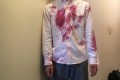 【ホラー】滑ってダイブしたらこうなった!シャツが血みどろになった理由は?