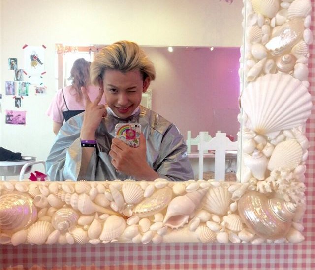 ClsjLOHVEAAkGSM_6401