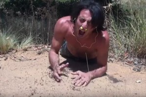 【動画】再生回数を伸ばすためにここまでする!?冒険家のYouTuberが話題に!