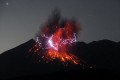 火山雷をとらえた決定的瞬間!!約3年ぶりに桜島で爆発的な5,000m級の噴火を観測!