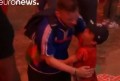 スポーツっていいな。EURO決勝で敗れた仏サポーターを慰める少年に感動