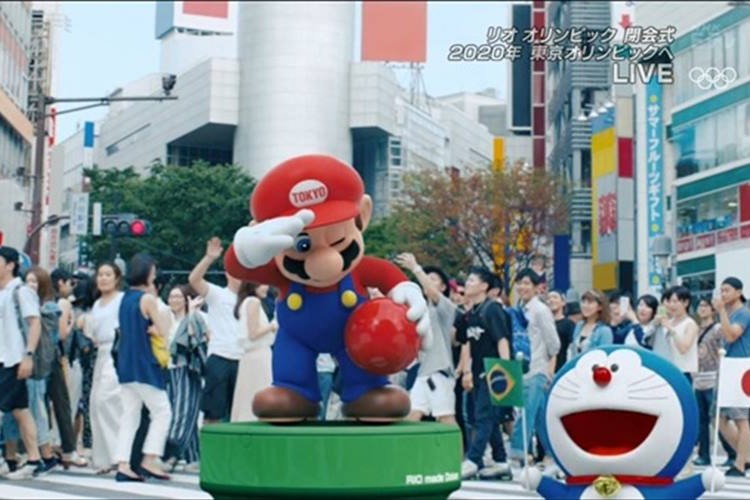リオ五輪閉会式 “マリオのコスプレで土管から登場”したのは、まさかの安倍首相!