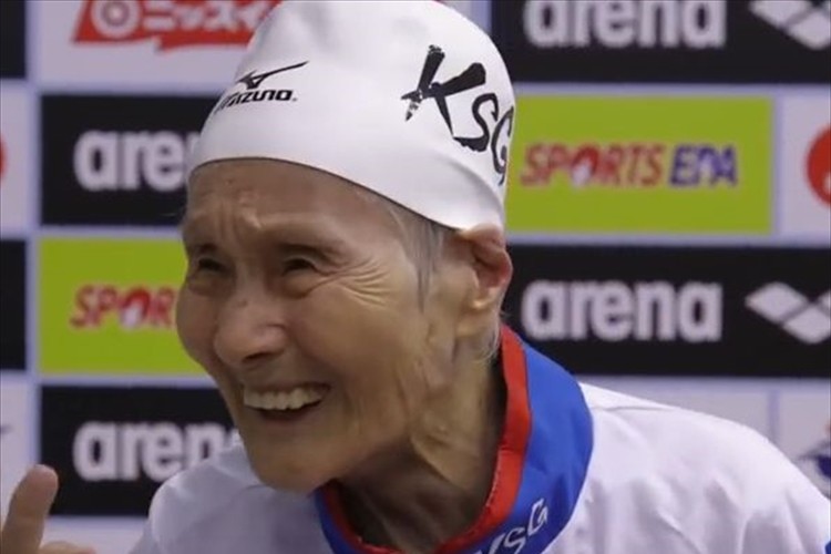 【動画】「105歳まで泳ぎたい」世界記録を更新し続ける102歳のスイマーの挑戦