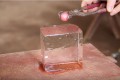 「1600度の鉄球 vs ぶ厚い氷」果たしてどっちが勝つ!?
