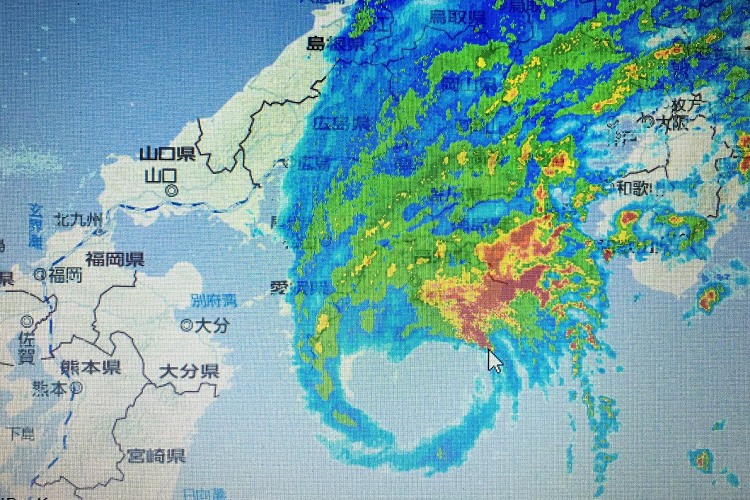 なんだ、また台風かよ…と思いきや、台風16号がめっちゃ可愛いかった
