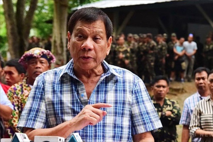 世界の関心を集めるドゥテルテ大統領“フィリピン全土の禁煙”を宣言! 車内も禁煙へ