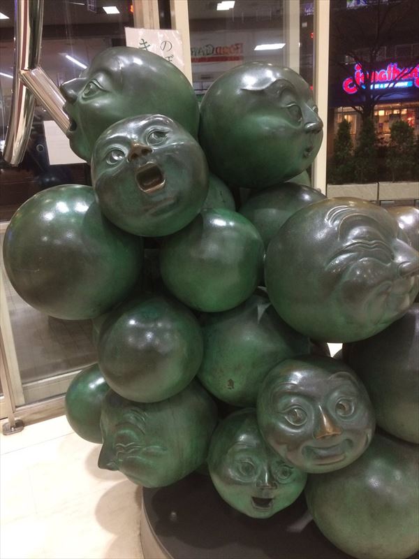 C2hdViEUcAAA3iy_R