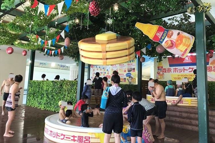 あま〜い香りに癒される!? シロップも投入!?「森永ホットケーキ風呂」が期間限定でオープン!