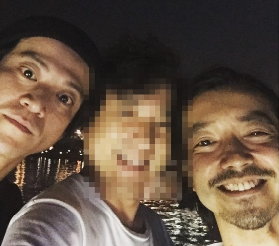 インスタに投稿したムロツヨシさんの画像がどう見てもジャッキー・チェン