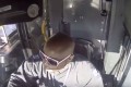 見た目はイカツイけど優しいバスの運転手の行動が素敵！