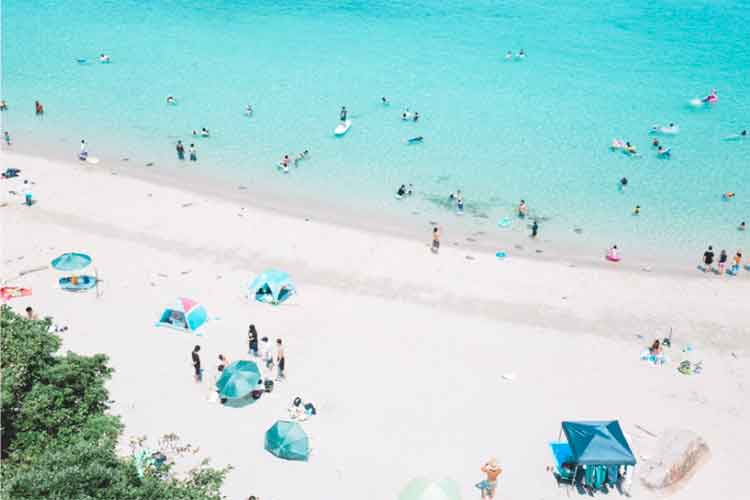 これが日本?"船が宙に浮かんで見える海"で有名な高知県柏島の写真が美しすぎる!